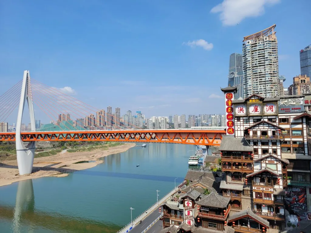 daijiaxiang cliff path chongqing